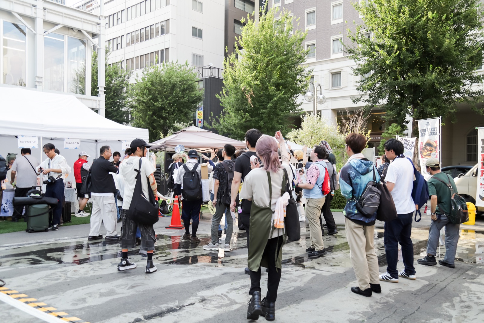 コスプレ姿の来場者で賑わうサミックス会場